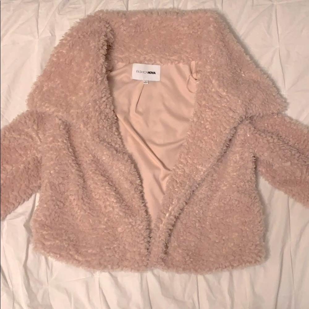 Pink fuzzy faux fur coat jacket